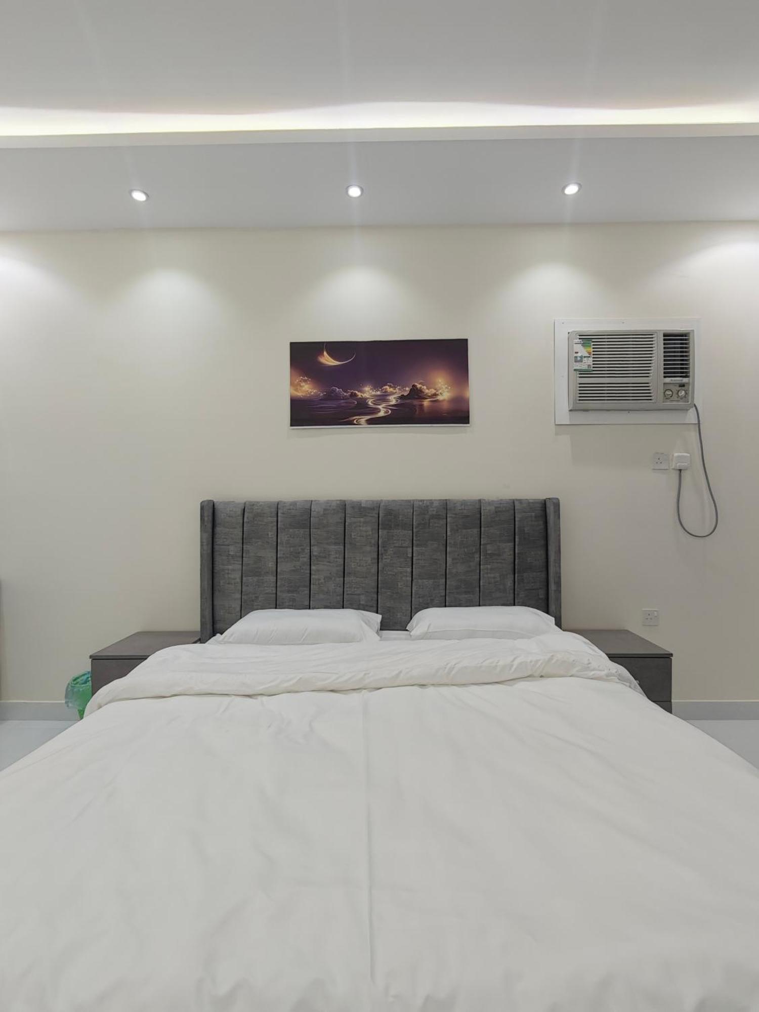 Yaqoot Al Madina Suites Al Awali Exterior photo