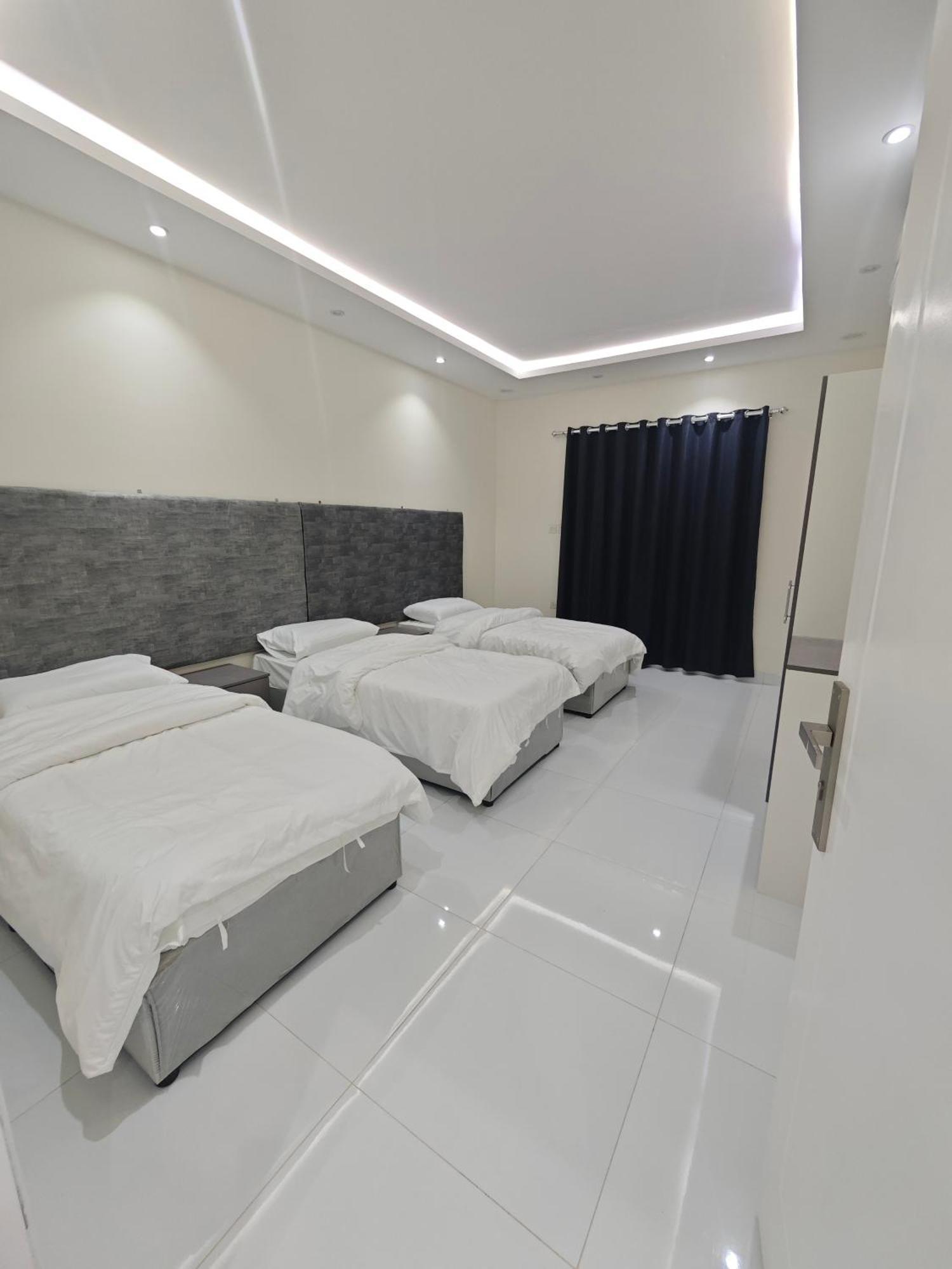 Yaqoot Al Madina Suites Al Awali Exterior photo