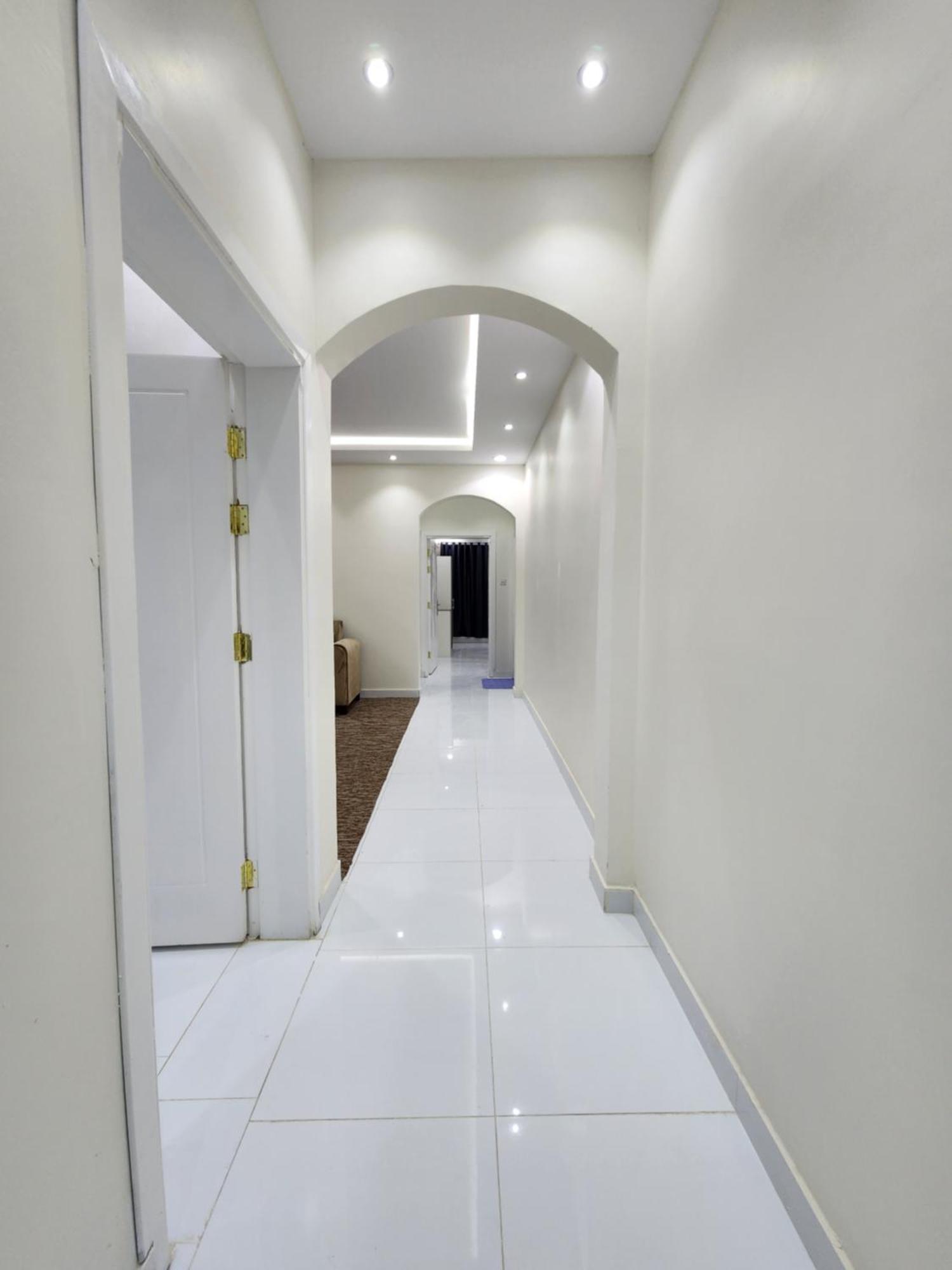 Yaqoot Al Madina Suites Al Awali Exterior photo